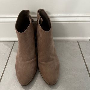 Womens Old Navy ankle booties